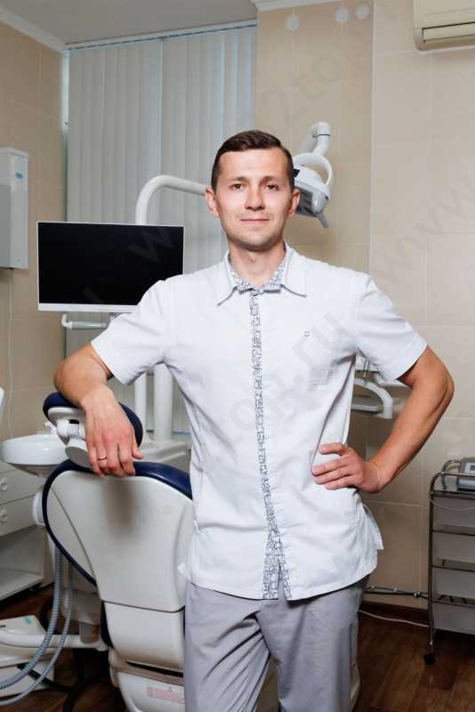 Стоматологическая клиника доктора Звонковича АДЕНТАЛ м. Сибирская