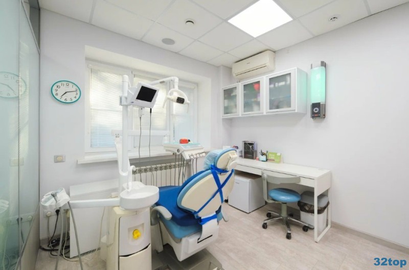 Стоматологическая клиника ПЛОМБИР